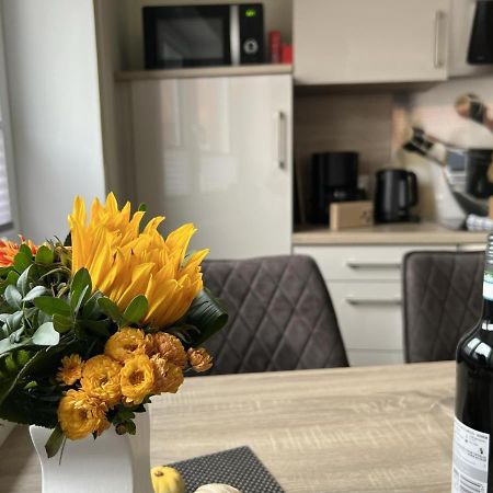Ferienwohnung Hafenblick - Wunderbare Erholung Am Hafen 诺德代希 外观 照片