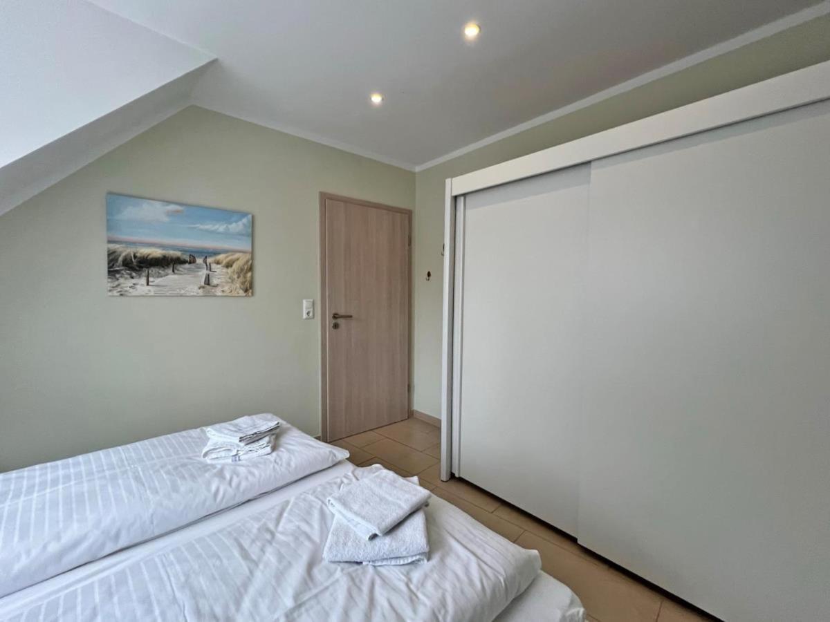 Ferienwohnung Hafenblick - Wunderbare Erholung Am Hafen 诺德代希 外观 照片
