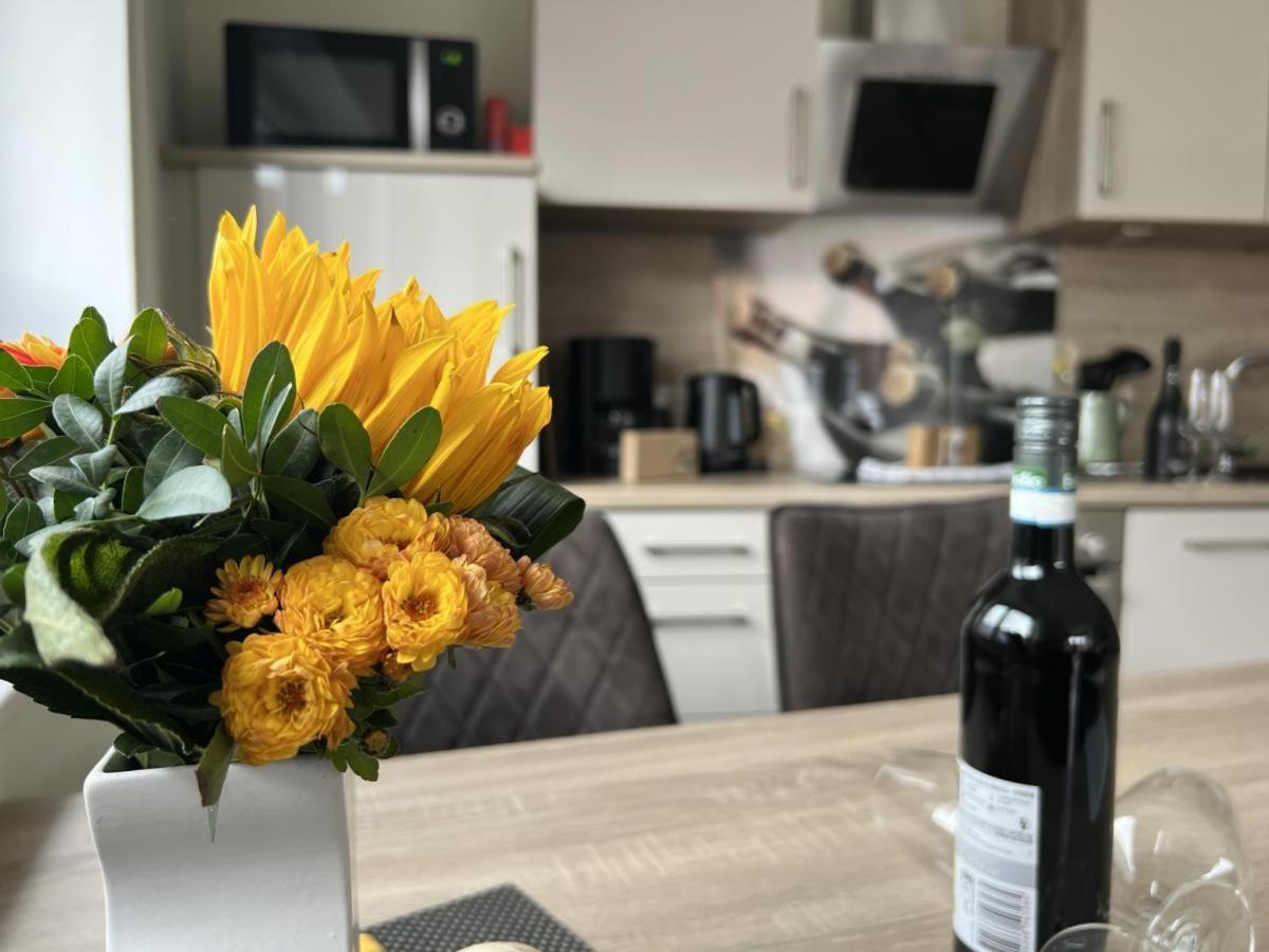 Ferienwohnung Hafenblick - Wunderbare Erholung Am Hafen 诺德代希 外观 照片