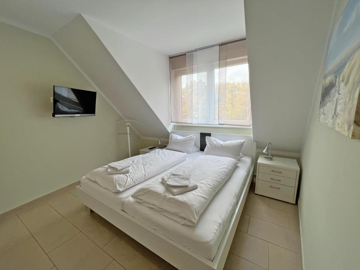 Ferienwohnung Hafenblick - Wunderbare Erholung Am Hafen 诺德代希 外观 照片